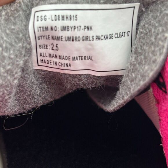 Umbro Little Girl's Soccer Cleats Size 2.5 - Picture 6 of 7